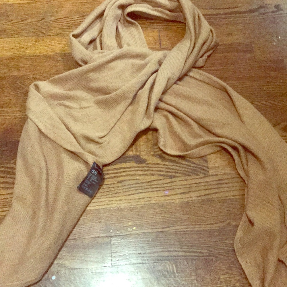 Long scarf